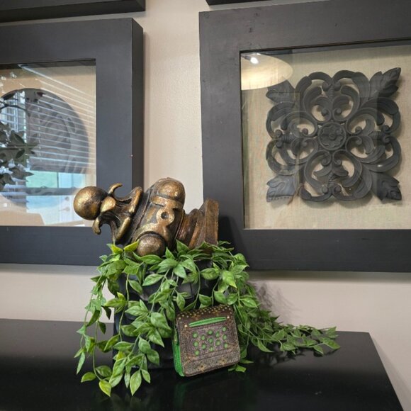 EUC Limited Edition Authentic Louis Vuitton Perforated Wallet - Picture 1 of 16